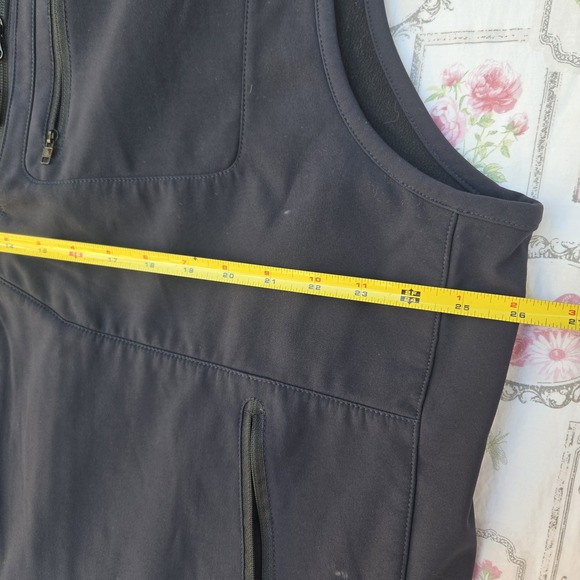 5.11 Tactical Series Men's Black Sleeveless Softshell Vest Jacket 2XL RN#109614 - Picture 10 of 11